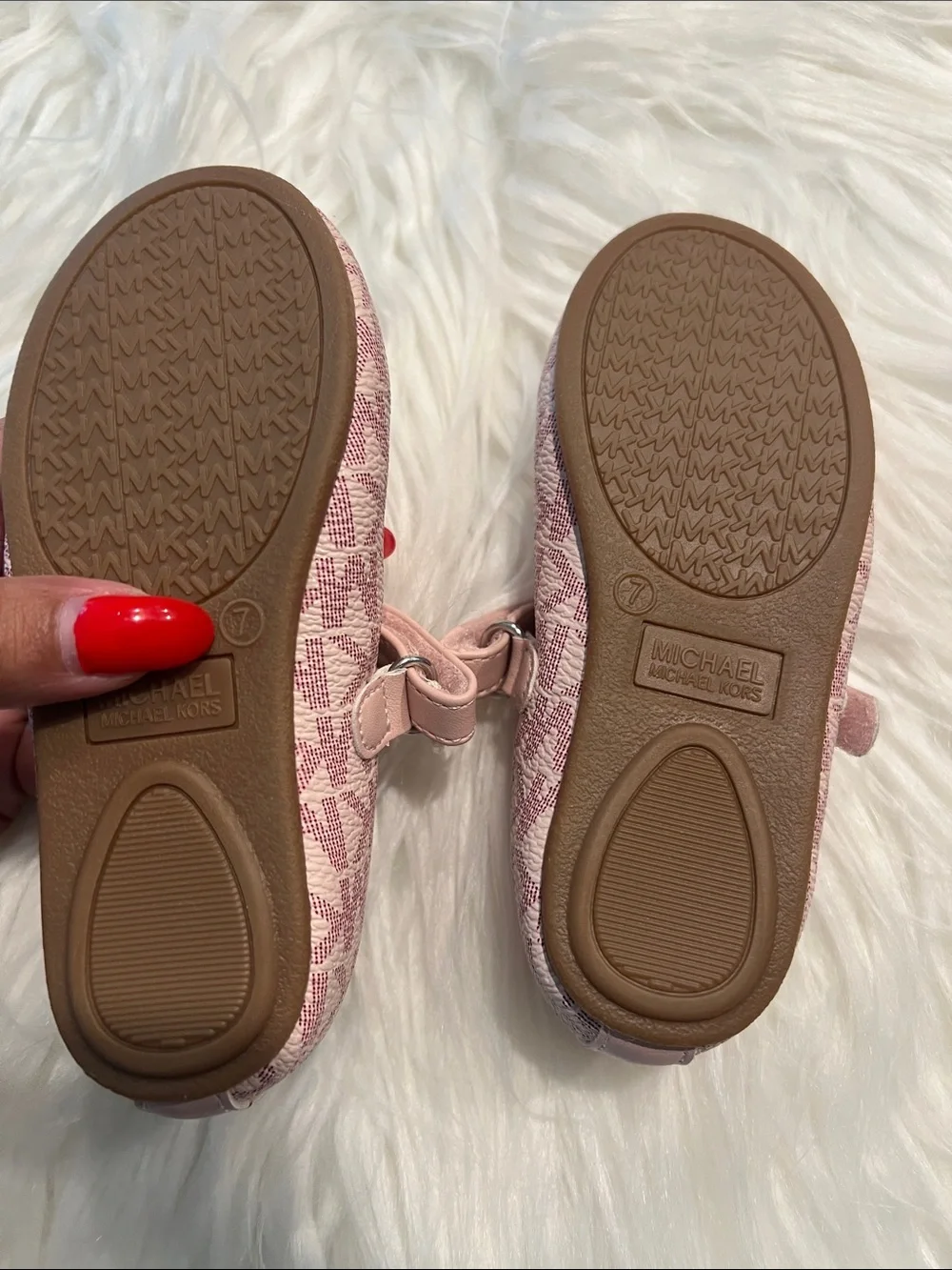 NWOT MICHAEL Michael Kors Girls' Blush Pink Logo Mary Janes size 7
